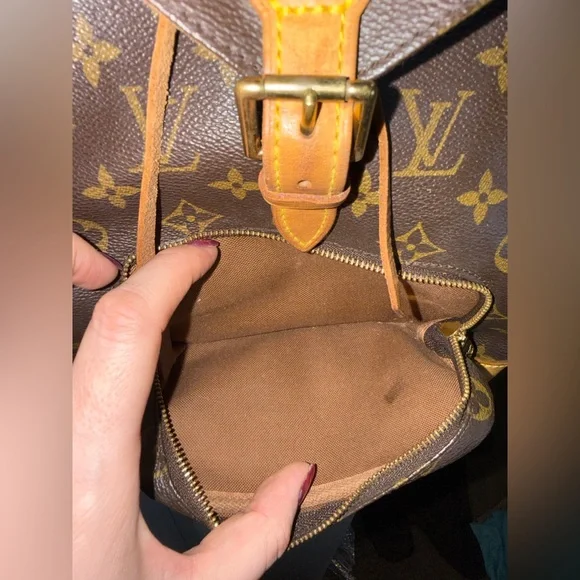 Vintage Louis Vuitton Monogram Montsouris MM Backpack - Picture 4 of 12